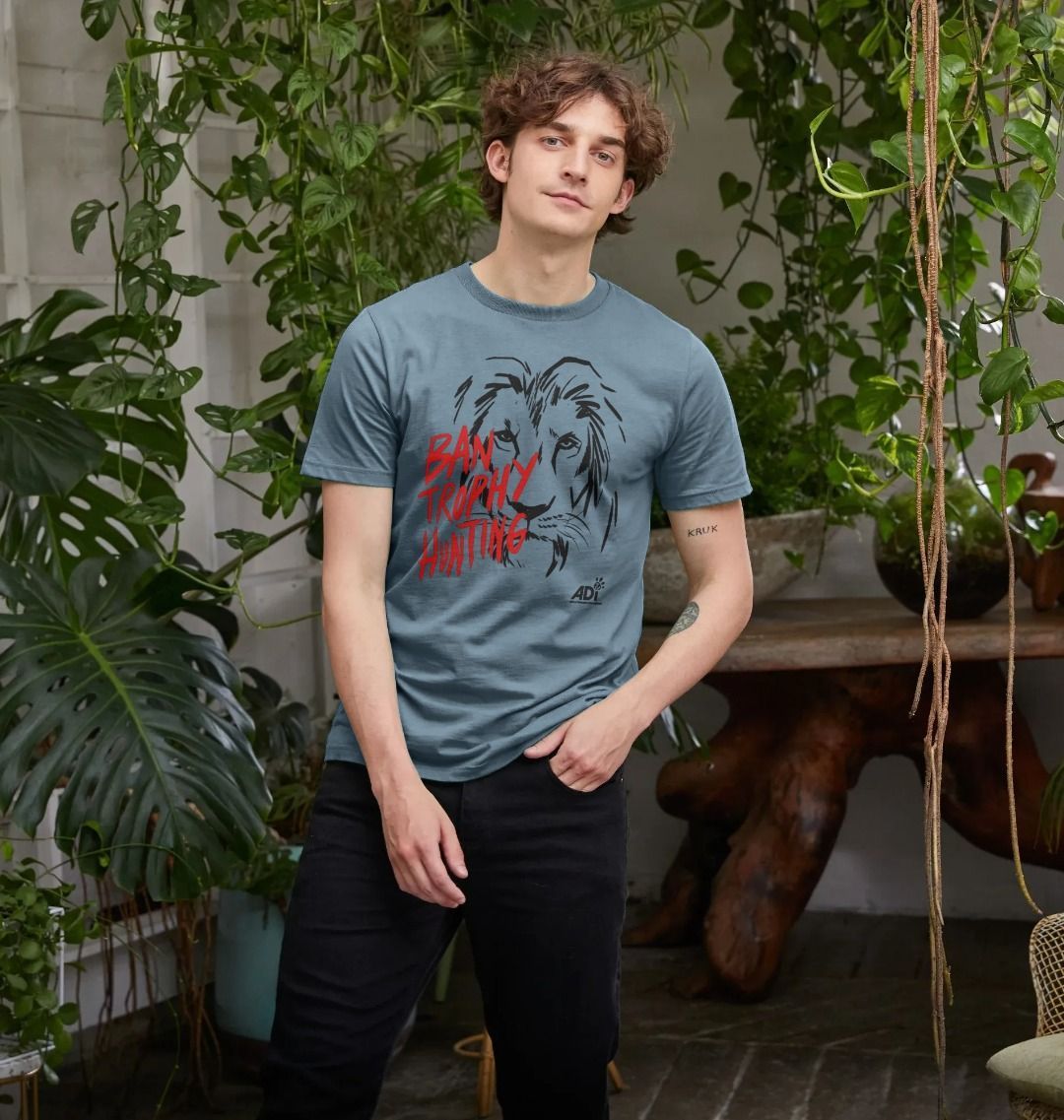 Ban Trophy Hunting Men’s T-shirt
